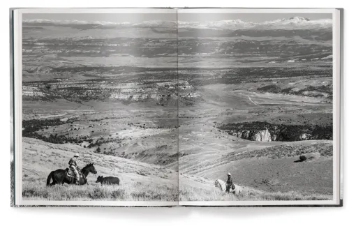 teNeues Verlag GmbH Reisen, Orte & Menschen-A Ranch Year