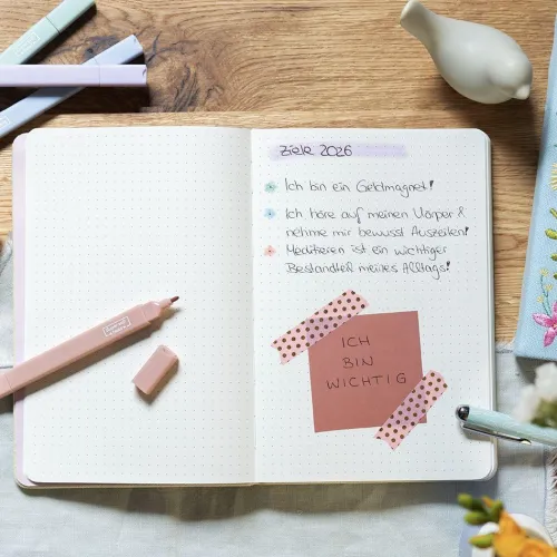 Groh Verlag Notizbücher & -Blöcke-Blütenträume Notizbuch bestickt, A5 - 240 Seiten, beige