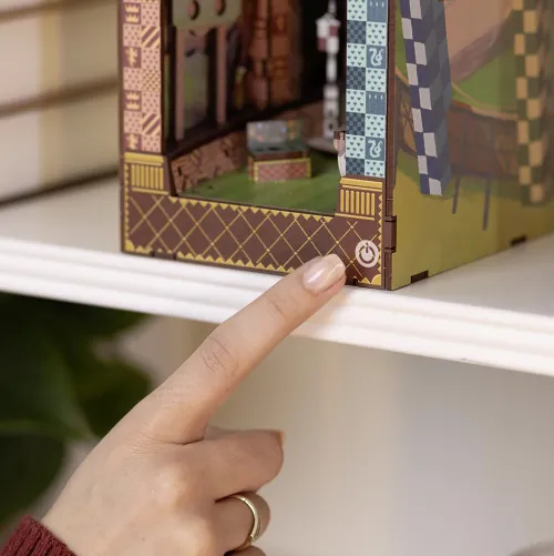 Booknook - Tiny Adventures Quiddich Field - Harry Potter*Revell New