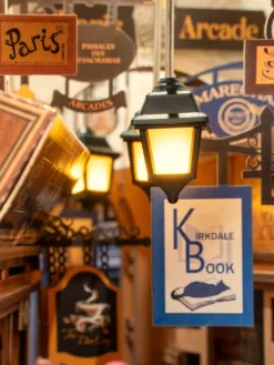 Booknook: Arcade Dating*Robotime Clearance