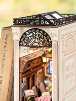 Booknook: Arcade Dating*Robotime Clearance