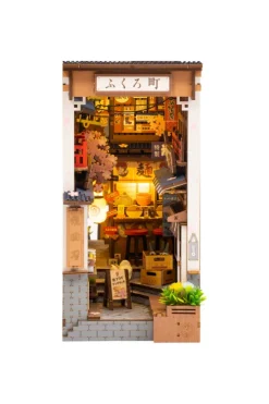 Booknook: Sakura Wine Alley*Robotime Sale