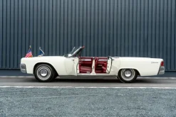 teNeues Verlag GmbH Automobile*Classic Cars Review