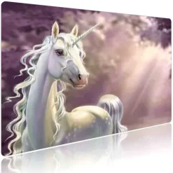 Cover-your-desk Schreibtischunterlagen*Schreibtischunterlage für Kinder und Erwachsene weißes Einhorn vor lila Hintergrund, aus hochwertigem Vinyl , 60 x 40 cm