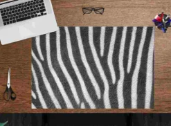 Schreibtischunterlage für Kinder und Erwachsene Zebra Muster, aus hochwertigem Vinyl , 60 x 40 cm*Cover-your-desk Clearance