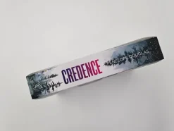 Credence - Sie ist tabu, doch Liebe kennt keine Regeln*Piper Verlag GmbH Hot