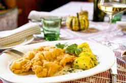 Das große kleine Buch: Das Wiener Schnitzel*Servus Sale