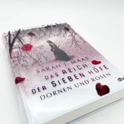 dtv Verlagsgesellschaft Liebesromane|Fantasy-Das Reich der sieben Höfe 01 - Dornen und Rosen