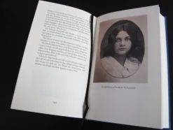 Schoeffling + Co. Geschichte, Politik & Militär*Die Frauen von Birkenau