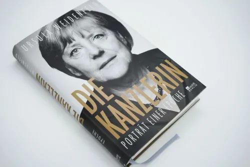 Die Kanzlerin*Rowohlt Berlin