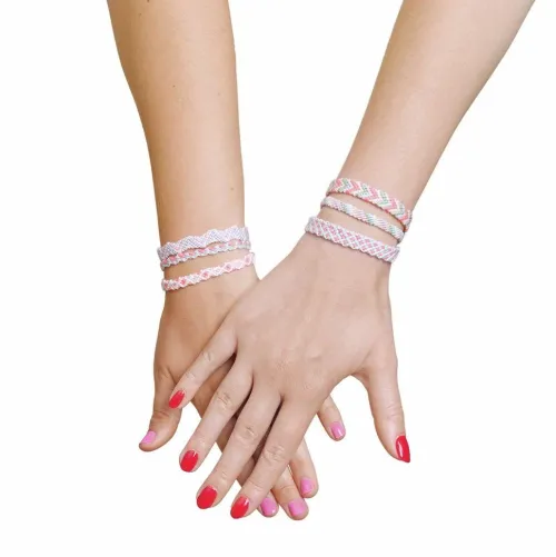 DIY Freundschaftsarmbänder Set, Pastel Colours,10 x 8 m Stickgarn in 10 verschiedenen Farben, 100 % Baumwolle, Neon 100% Polyester*Rico Design GmbH & Co.KG Sale