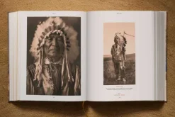 Taschen GmbH Reisen, Orte & Menschen|Künstler:Innen Im Fokus*Edward S. Curtis. The North American Indian. The Complete Portfolios