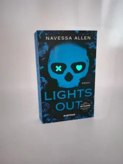 Lights Out*Piper Verlag GmbH Online