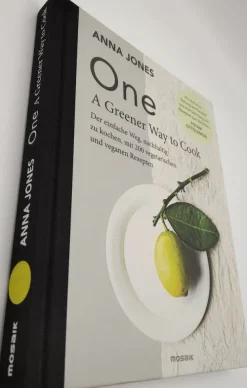 Mosaik Verlag Vollwertküche*ONE - A Greener Way to Cook