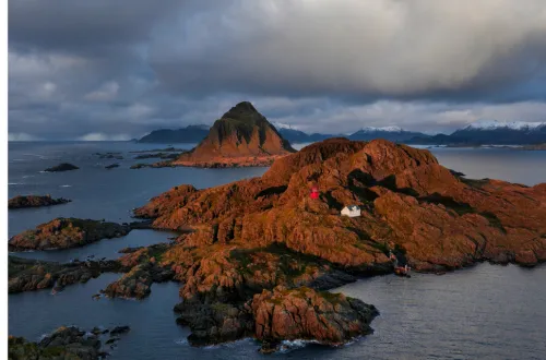 Gestalten Reisen, Orte & Menschen-Remote Places To Stay Vol. 2