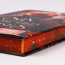 Six Scorched Roses (Crowns of Nyaxia)*Carlsen Verlag GmbH Best