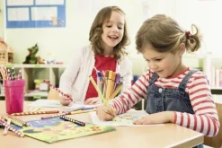 Stabilo Buntstifte-Buntstifte EASYcolors, 12er Set mit Spitzer, Linkshänder