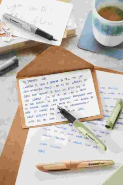 STABILO Füller & Tinte-Füller Flow MONOCHROME, khaki, inkl. Patrone