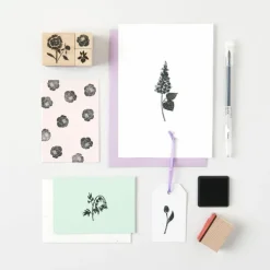 Rico Design GmbH & Co.KG Stempel & -Kissen-Stempelset Blumen FSC 100%, 9 Stempel