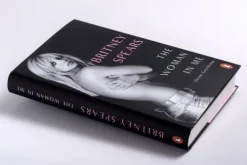 Penguin Verlag Musik, Film, Theater-The Woman in Me