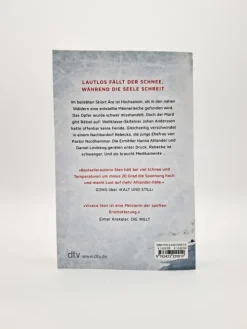 dtv Verlagsgesellschaft Krimis & Thriller|Weibliche Ermittler*Tief im Schatten