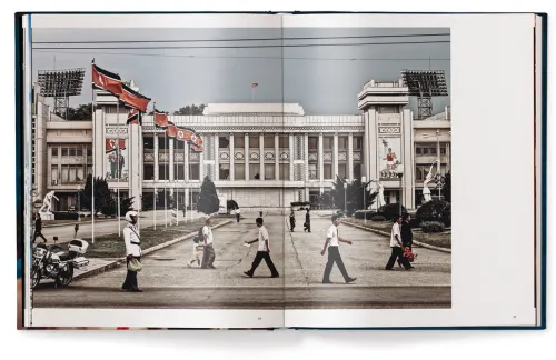 Waiting for the Rainbow*teNeues Verlag GmbH Sale